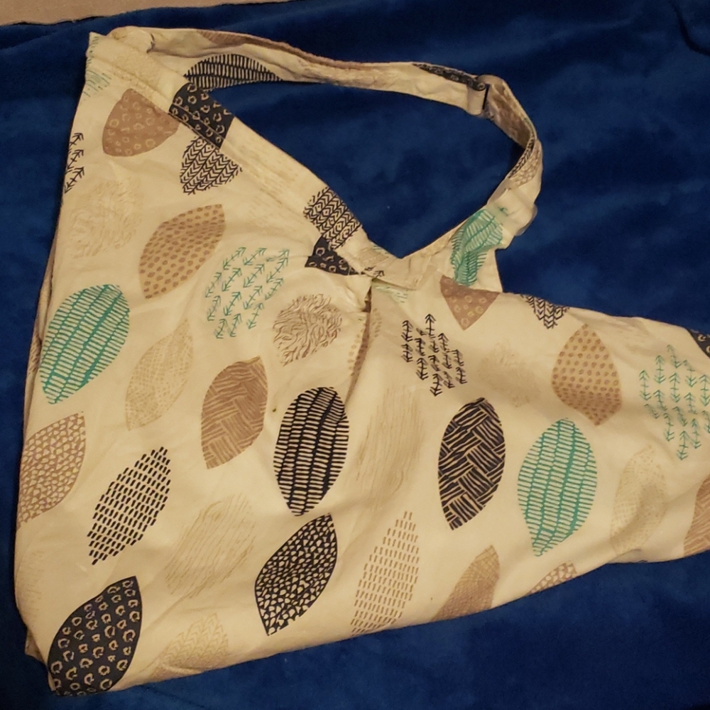 Breastfeeding cover
